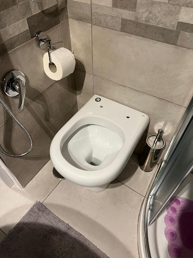 Chiaia Home 23 نابولي المظهر الخارجي الصورة